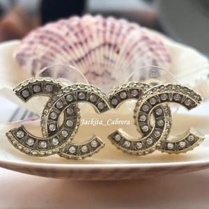 CHANEL Gold CC Earrings